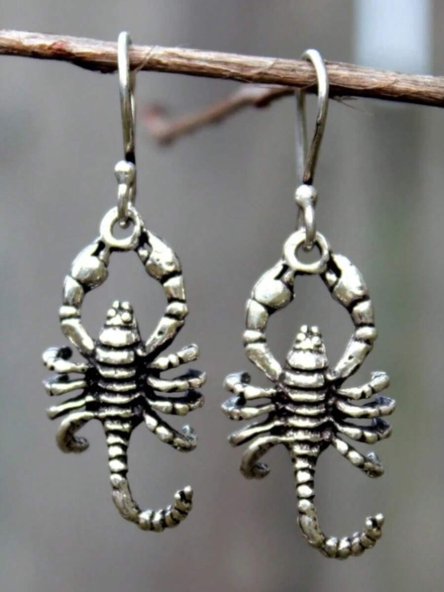 Scorpion 3D Embossed Ear Hook, Unique Style, Suitable For Fashion-Forward People - Silver - View 1