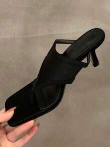 Women's Thong Sandals With Slim Kitten Heels | Sexy, Slimming, Leg-Lengthening - Black - View 2