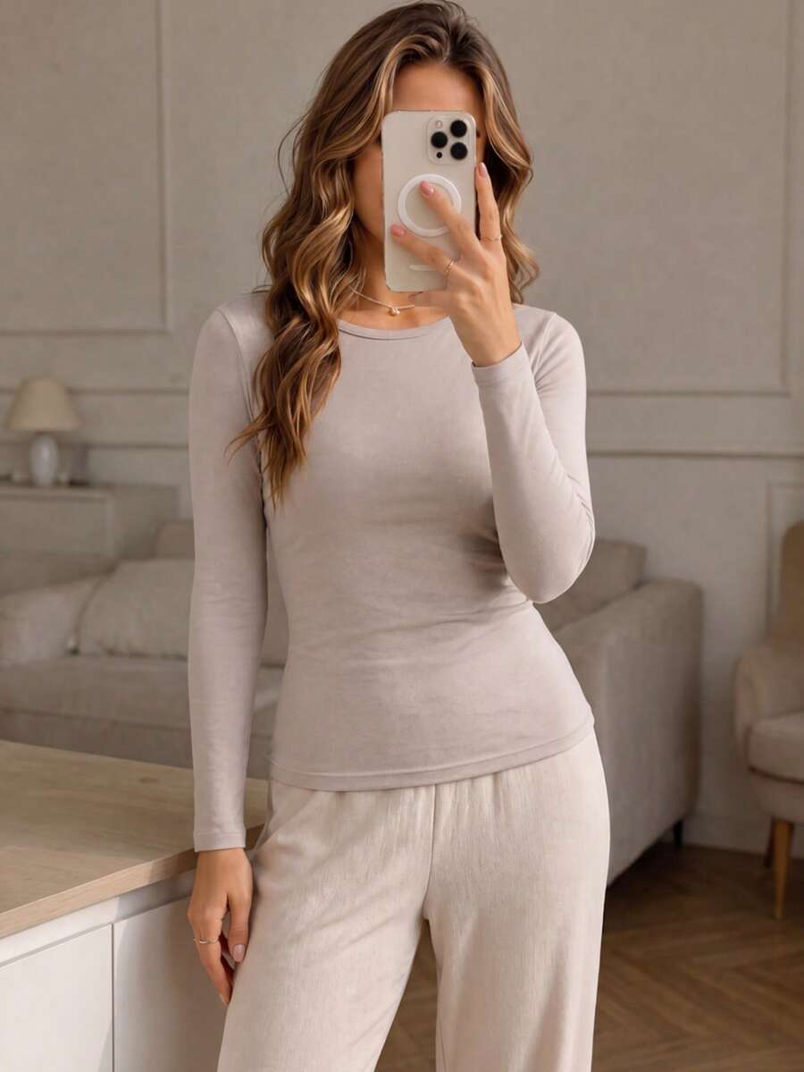 Women's Solid Color Round Neck Long Sleeve Thermal Base Layer Top - Khaki - View 1