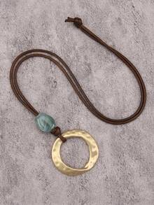 1pc Twisted Circle Alloy Necklace, Bohemian Textured Round Pendant, Casual Vacation Outfit Accessory, Halloween Daily Gift, Unisex - Beads - View 3