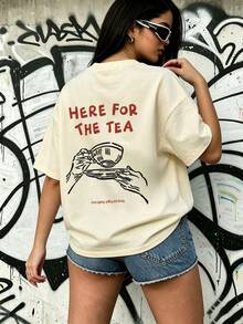 女款夏季新款針織修身T恤，印有「HERE FOR THE TEA」圖案，短袖，簡約時尚，適合日常與度假穿著 - 杏色 - 查看 3