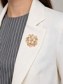 New Niche High-End Heart-Shaped Rhinestone & Pearl Vintage Alloy Anti-Exposure Versatile Exquisite Brooch Accessory - Brooch - View 6