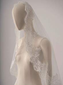 1 Pc Mantilla Wedding Veil Lace Applique With Sequins Fingertip Length Bridal Veil With Invisible Comb For Brides - Multicolor - View 8
