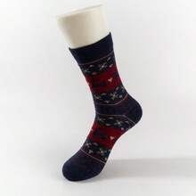 1pair/3pairs/5pairs, Autumn/Winter Retro Fair Isle Deer Jacquard Mid-Calf Socks, Christmas Reindeer Pattern Thick Warm Socks - Multicolor - View 3