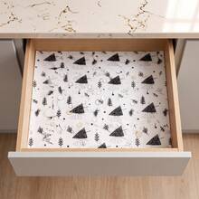 1 Roll Of Christmas Tree Patterned Cabinet Liner, Used For Cabinets, Drawers, Refrigerators, Waterproof, Oil Proof, Moisture-Proof, Dustproof, Used As Kitchen Countertop Mat, Home Decoration Mat, Party And Christmas Storage Mat - View 3