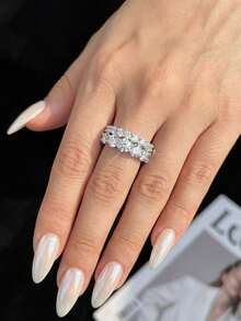 1pc Moissanite Ring, Sparkling 0.5ct Full Diamond Single Row Band, Perfect Birthday Gift For Women - Silver - View 5
