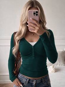 NOIRLYN Women's Y2K Summer Casual Sexy Solid Color Lace Patchwork Fitted Long Sleeve V-Neck T-Shirt For Daily Commute - Green - View 3