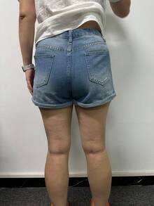 女式夏季休闲卷边做旧洗水中腰牛仔短裤，蓝色 - 藍色 - 查看 2