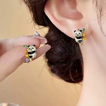 1 Pair Cute Fashionable "Panda Hugging Tree" Rhinestone Stud Earrings - Suitable For Men And Women, Perfect For Daily Wear, Parties, Vacations And Dates, Also An Excellent Christmas Accessory - Animal - View 1