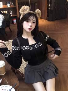 Korean Style Autumn/Winter New Fair Isle Snowflake Short Knit Cardigan + Slim Fit Camisole Tank Top Women 2 Pieces Set - Black - View 6
