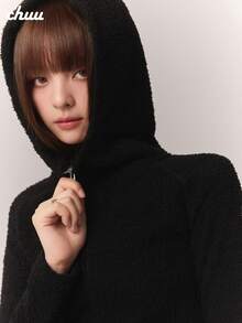 CHUU 刷毛連帽休閒 Y2K 甜酷長袖秋冬針織運動衫，可作內搭或外穿 - 黑色 - 查看 1