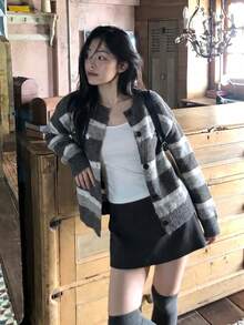 Women's Vintage Striped Cardigan With Button Closure, Long Sleeve Round Neck Regular Fit Fabric Knitwear For Fall & Winter - Grey - View 4