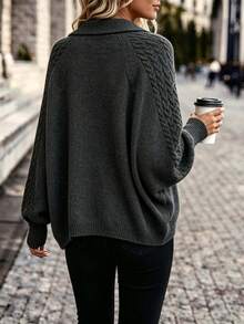 Sweater Kardigan Kancing Lengan Kelelawar Longgar Kerah Syal Rajut Kabel Tali Kepang Warna Polos Ukuran Besar, Musim Gugur/Dingin - Dark Grey - View 6