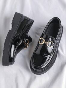 GAISIMA Sepatu Loafer Pria Mengkilap, Gaya Kampus, Dekorasi Gesper Logam, Sol Tebal, Sepatu Slip-On, Sol Tebal Bergerigi, Cocok untuk Pemakaian Sehari-hari di Kantor, Musim Semi dan Musim Gugur - Hitam - View 4