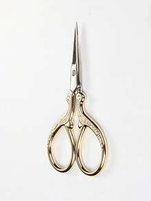 1pc Stainless Steel Embossed Beauty Eyebrow Scissors - Gold - View 1