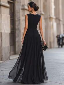 Women Cocktail Dresses - Black - View 5