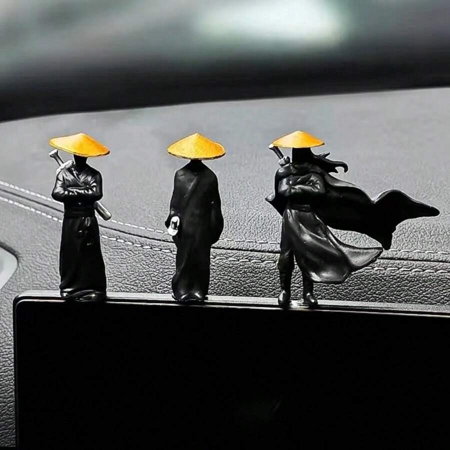 Ancient Style Swordsman Car Ornament, Martial Arts Character Car Interior Decor, Cold River Lonely Shadow Creative Desktop Decoration, Mini Samurai Figurine Ornament, Men's Car Interior Decoration, Creative Small Gift - Multicolor - View 1