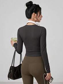 Women's Solid Color Crew Neck Compression Sports T-Shirt, - Grey - View 9
