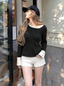 Women's Contrast Color Square Neck Fuzzy Trim Knit Top, Autumn/Winter New Slim Fit Vertical Ribbed Long Sleeve Sweater, Black & White Colorblock Flared Cuffs, Slimming Short Length Base Layer, Minimalist Sexy Style Soft Knit Cardigan For Innerwear And Outerwear - Black - View 2