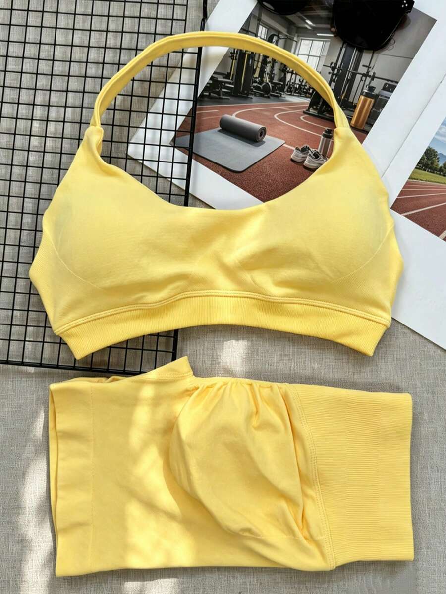 Seamless Waist-Cinched 2 Pieces Sports Set, Includes Removable Padded Sports Bra And High-Waisted Shorts, Elastic Fabric Suitable For Yoga And Gym Training