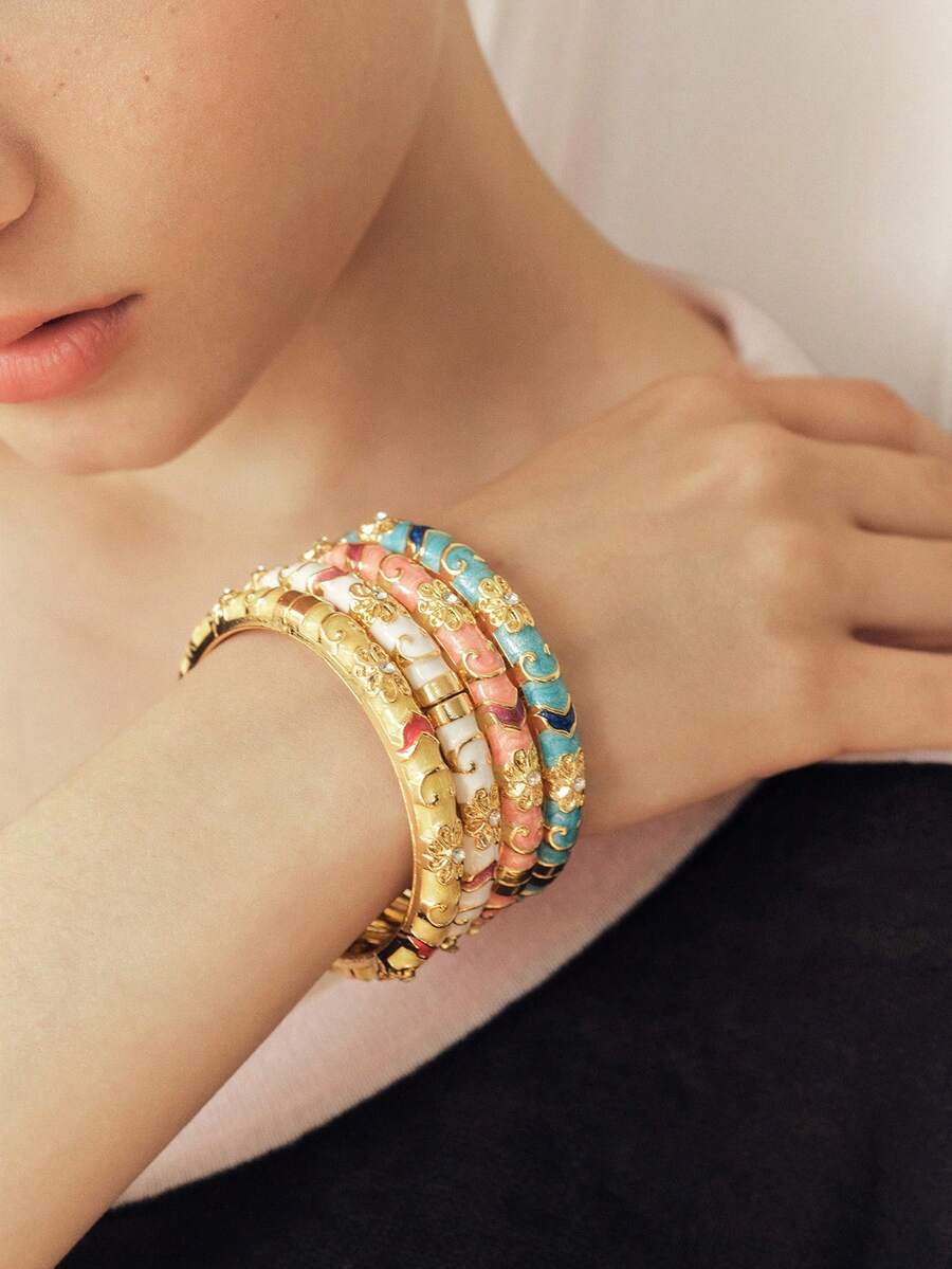 Sorayune Enamel Craft Colorful Cloud Bracelet, Vintage Asymmetric Dyed Twisted Bangle, Fashionable Versatile - Multicolor - View 1