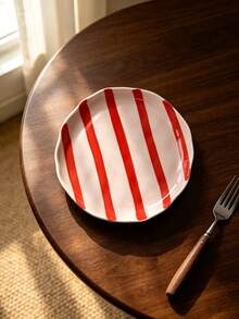 1pc/2pcs/4pcs Ins Style Cute Hand-Painted Dual-Color Striped Ceramic Plate, Breakfast Bread Plate, Western Dinner Plate, Dessert Cake Plate, Fruit Salad Plate, Holiday Gift For Family And Friends - Multicolor - View 6