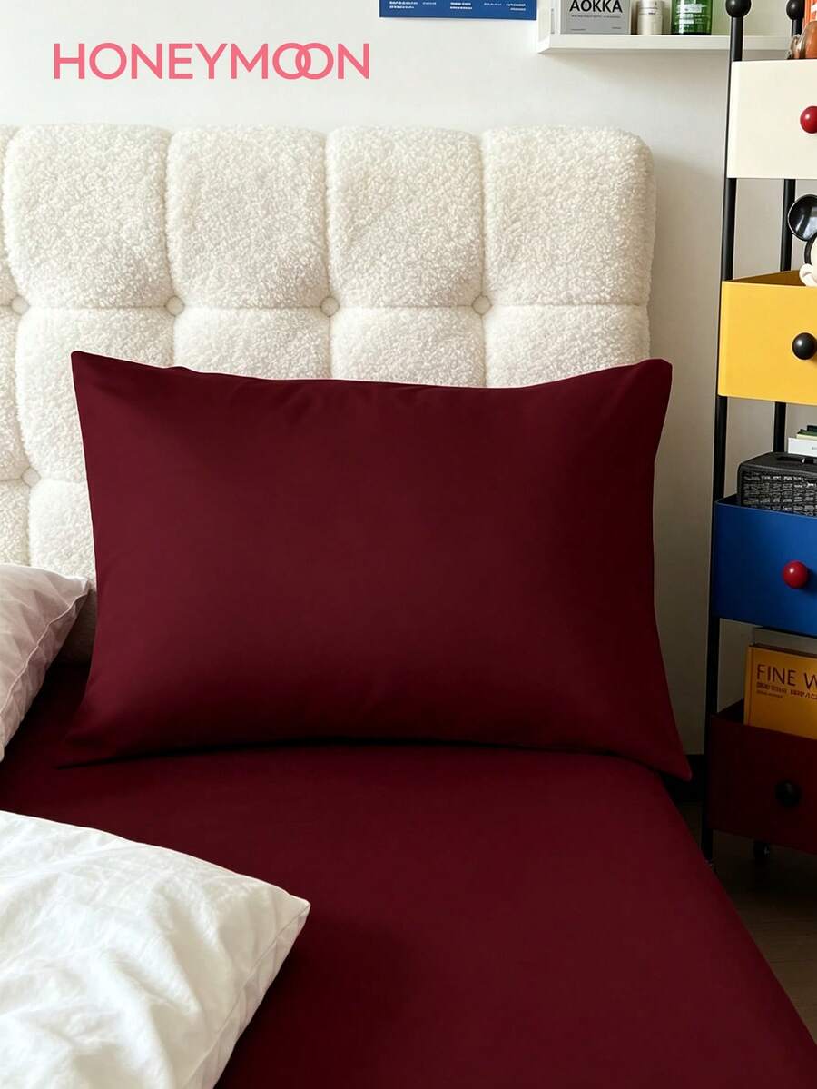 1pc Solid Color Pillowcase, No Pillow Insert, Soft Pillowcase, Anti-Wrinkle, Fade-Resistant, Breathable, No Filling, Machine Washable - Burgundy - View 1
