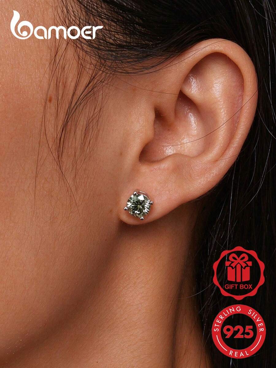 1pair Minimalist 925 Sterling Silver Stud Earrings 1CT Round Green Moissanite Four Prong Screw Back Earrings For Women Daily Stackable Jewelry Gift