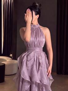 Gaun Maxi Wanita Mewah dari Organza dengan Leher Halter, Hem Berumbai, dan Tali Pengikat di Belakang, Cocok untuk Acara Formal dan Pesta Dansa - Dusty Pink - View 3