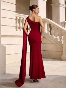 VIPGIRL Red One-Shoulder Fishbone Evening Gown With Side Bow, Intricate Floral Sequin Waist-Defining Mermaid Formal Maxi Dress - Red - View 2