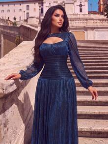 Romantic Women's Long Metallic Knit Keyhole Neckline Backless Maxi Dress, Flared Hem, Elegant Waist, Suitable For Special Occasions, Balls And Parties - Royal Blue - View 3