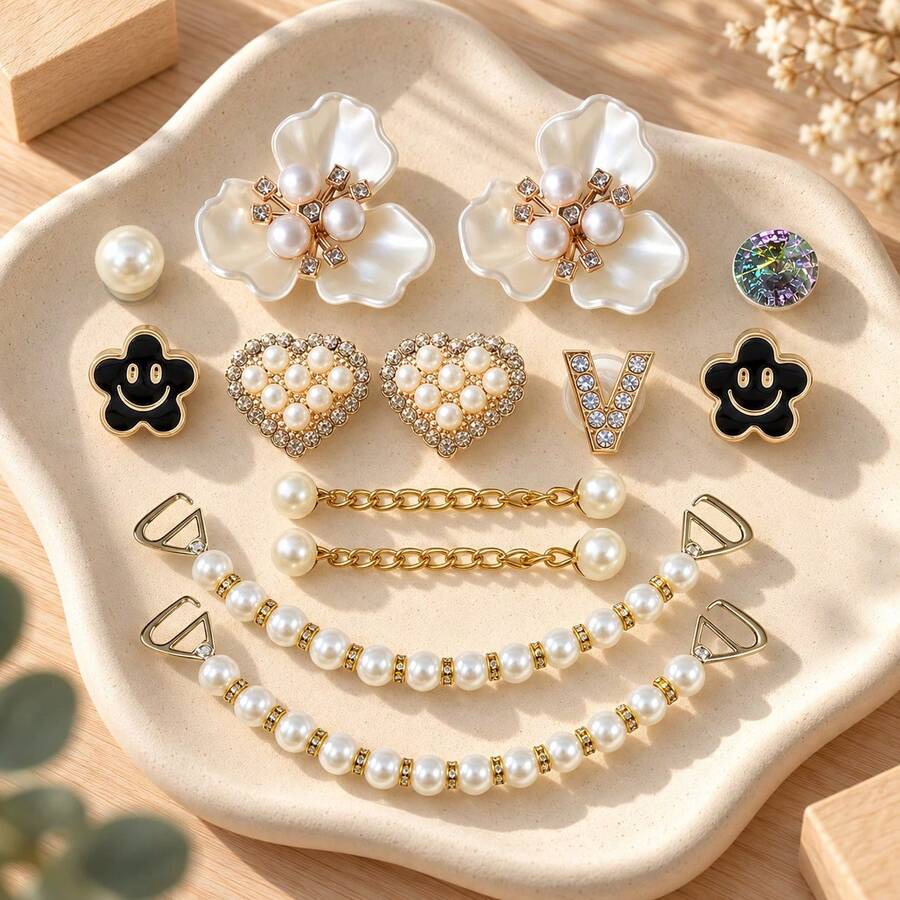 13pcs Gold Pearl Hollow Shoe Charms, ABS Flower Heart Rhinestone Chain Shoe Decorations, DIY Shoe Accessories For Women And Girls - Gold Pearl Flower Style - 13PCS - View 1