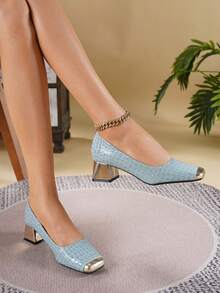 2026 New Women's Fog Blue Quilted Embossed Low-Cut Metal Toe Square Toe Chunky Heel 4.5cm Retro Commute Mid-Heel Slip-On High Heels - Dusty Blue - View 1