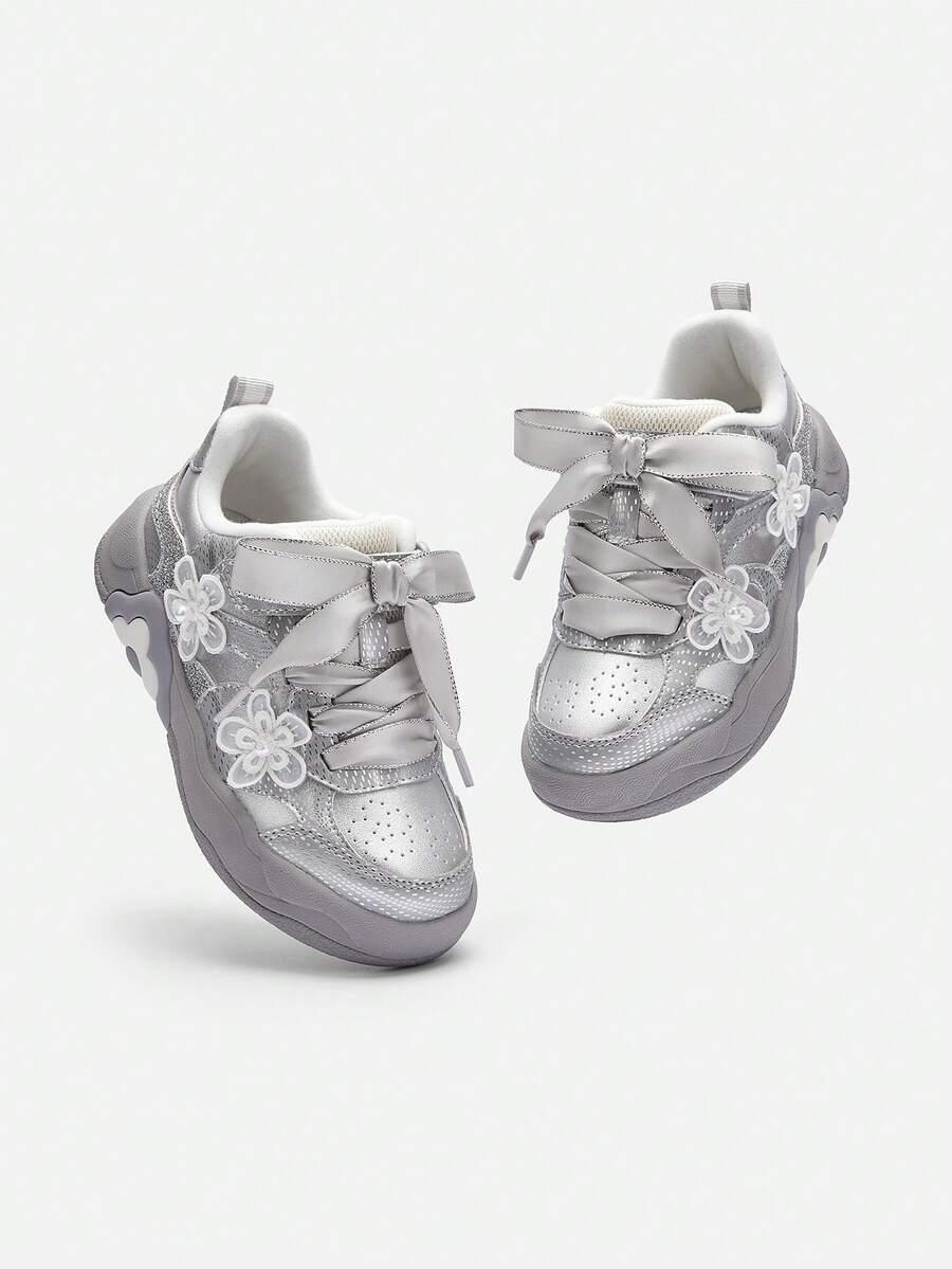 Balabala Girls' Cute Floral Skateboard Shoes, Soft Sweet Winter Children's Shoes - Smoky Silver - View 1