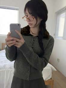 Cardigan Sweater Kancing Depan dengan Kerah Bulu Imitasi, Lengan Panjang, Potongan Reguler, Rajutan Lembut, Hitam, Atasan Berlapis Gaya Vintage Musim Gugur/Dingin untuk Wanita - Hitam - View 1