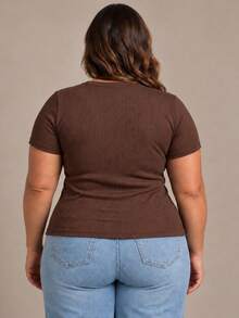 Blusa Canelada Plus Size Feminina Gola V Ribana Camiseta Básica GG ao G3 - Marrom - Visão 5