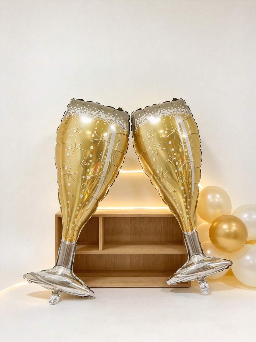 两只金色香槟杯,适合情人节装饰、大型商场活动、鸡尾酒会氛围、生日派对装饰 - 高腳香檳杯 - 查看 1