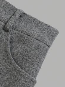 DONICY Women Elegant‑Gray High Waist Wool Blend Shorts‑Women Shorts Button Fly Pockets, Thick Warm Fabric, For Work, Dating & Going Out - Light Grey - View 4