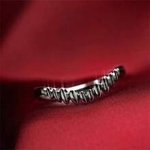 1pc Bordem Serrated Fang Metal Open Ring, Dark Gothic Style Personalized Index Finger Ring, Punk Style Sharp Tooth Design Ring, Cosplay Costume Accessory, Niche Jewelry, Hot Girl Personalized Accessory, Adult Gift Choice - Multicolor - View 11