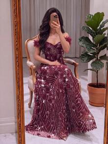 Gaun Formal Panjang Wanita dengan Model Bahu Terbuka, Desain Bahu Terbuka Mawar 3D, dan Detail Renda yang Indah, Cocok untuk Acara Prom dan Malam Hari - Burgundy - View 8
