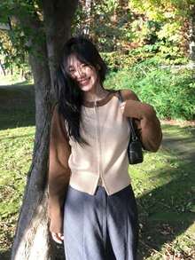 Cardigan Sweater dengan Trim Kontras, Kerah Bulat, Resleting Dua Arah, Potongan Pendek, Lengan Panjang, Rajutan Lembut, Warna Beige, Atasan Kasual Chic untuk Berlapis di Musim Gugur/Dingin - Aprikot - View 5