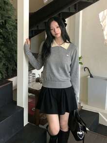 Chic Women's Long Sleeve Contrast Collar Pullover Sweater, Regular Length Grey Knit Top With Tight Hem For Everyday Wear - Grey - View 4