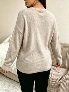 Women's Solid Color Casual Fashion V-Neck Long Sleeve Cross Knit Sweater - Khaki - View 4