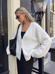 Women's White V-Neck Long Sleeve Button Elegant Knit Cardigan, Autumn/Winter Short Ribbed Knit Top - White - View 1