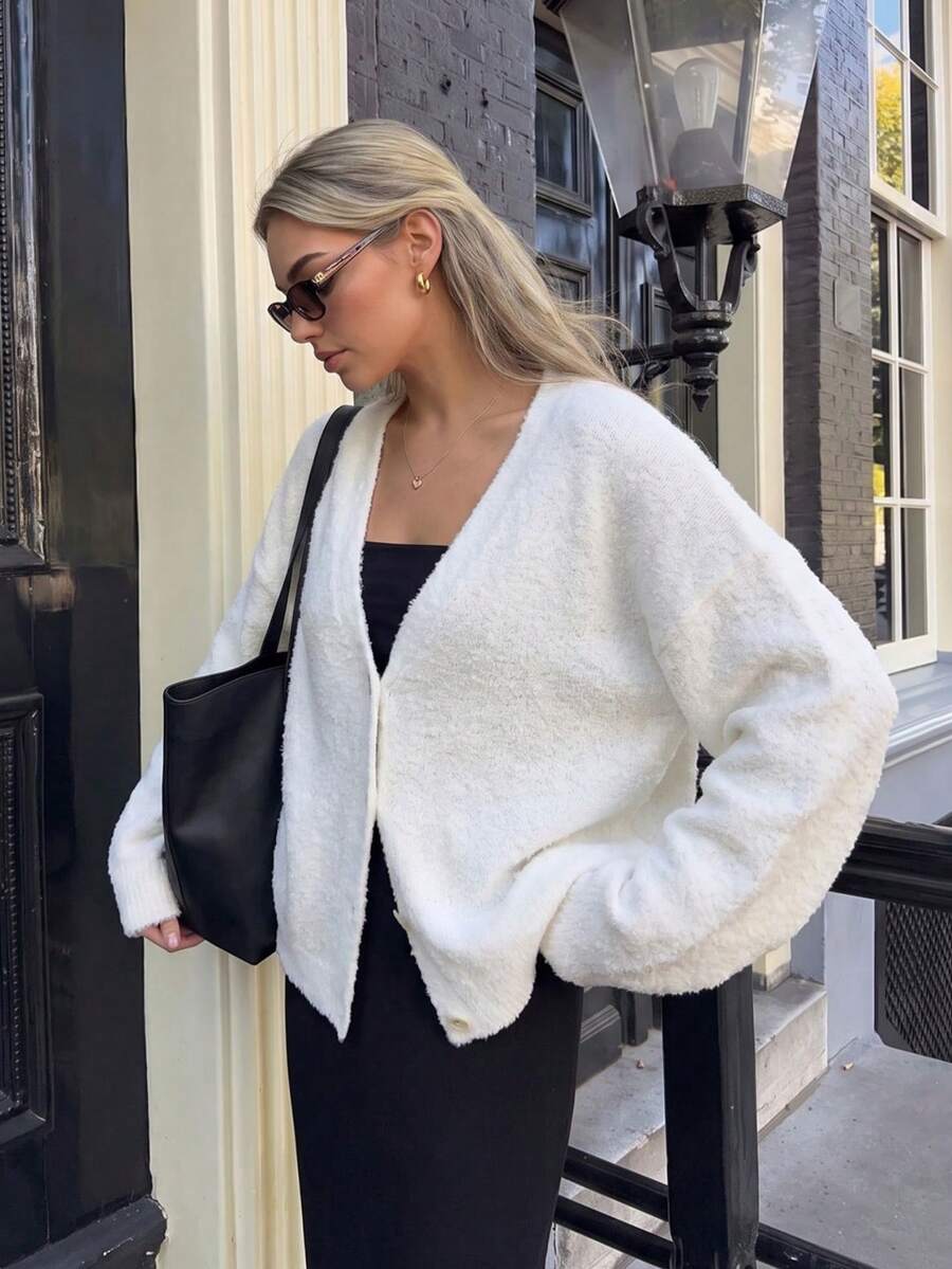 Women's White V-Neck Long Sleeve Button Elegant Knit Cardigan, Autumn/Winter Short Ribbed Knit Top - White - View 1