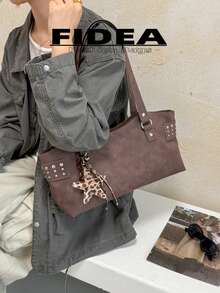 New Women's Shoulder Underarm Large Capacity Baguette Bag, Street Fashion Versatile Solid Color PU Matte Surface Rivet Inlaid Decoration With Personalized Leopard Print Star Pendant, Chic Avant-Garde Style Suitable For Daily Outings, Shopping, Commuting And Other Occasions - Coffee - View 11
