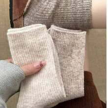 4 Pairs Winter New Japanese Style Solid Color Mink Fur Women's Mid-Calf Socks, Warm Thickened Sleeping Floor Socks, Randomly Shipped - Multicolor - View 2