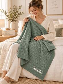 1pc Custom Embroidered Knit Throw Blanket, Personalized Name & Custom Text Design, Solid Color Semi-Circular Floral Knit Pattern, 4 Color Options, Ideal Holiday Gift For Family Members, Bedroom & Sofa Home Decor - Multicolor - View 7