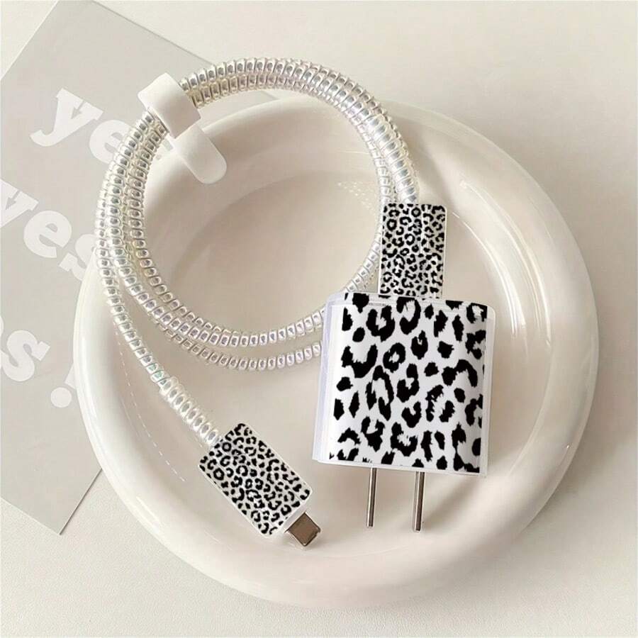 5pcs 2D Flat Design Vintage Leopard Print Phone Charger Protector Set, Charger Head Cover + Cable Protector + Storage Rope + Data Cable Protector Spiral Wrap, Compatible With Iphone 20W/18W Charger - Multicolor - View 1