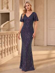 Autumn/Winter Elegant V-Neck Butterfly Sleeve Color-Block Sequin Mermaid Skirt Evening Gown, Party Dress - Navy Blue - View 1